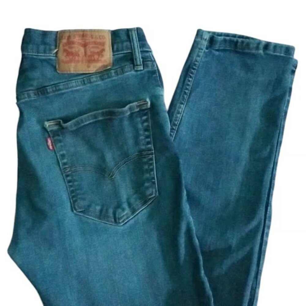 Levi's mens blue jeans